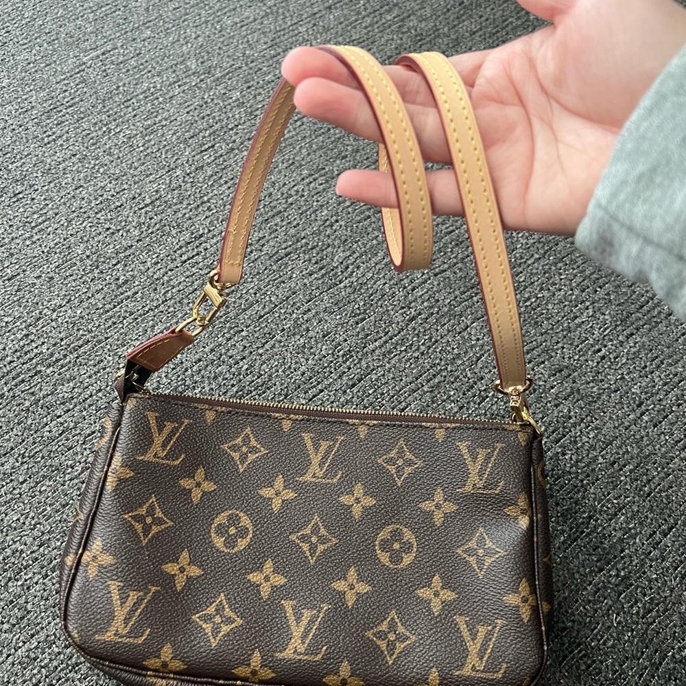 Monogram Pochette Accessories